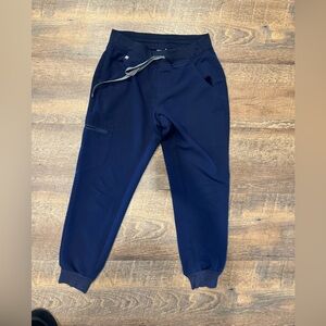 Figs Navy Small Petite women’s jogger Scrub Pants